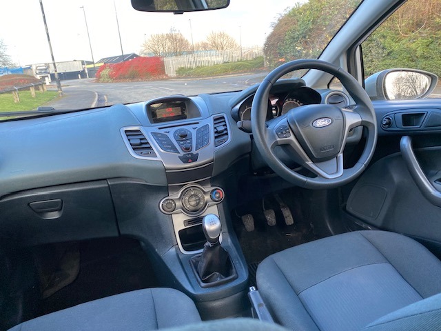 Used Ford Fiesta 2011 for sale - 77353835: Photo 12