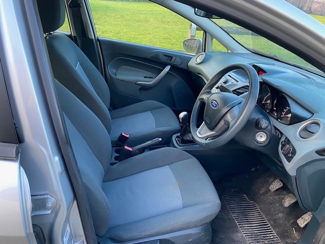 Used Ford Fiesta 2011 for sale - 77353835: Photo 16