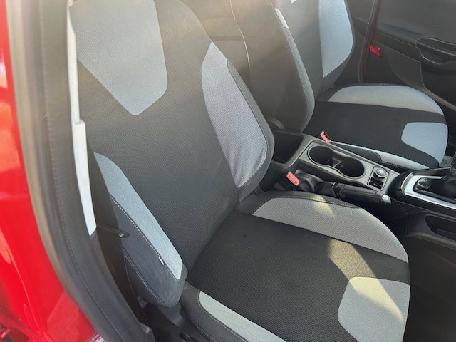 Used Ford Focus 2013 for sale - 77973745: Photo 10