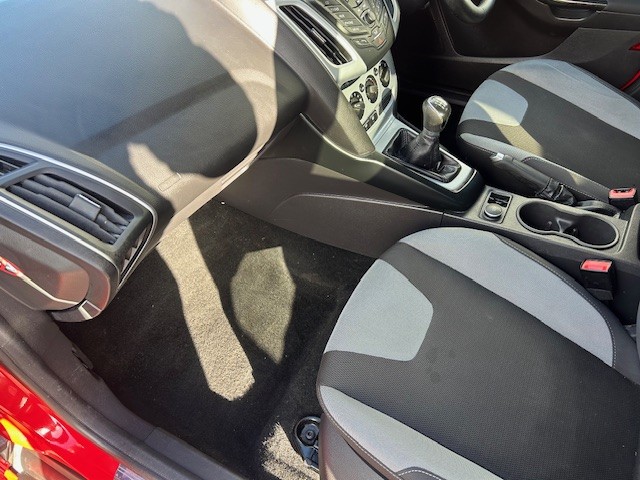 Used Ford Focus 2013 for sale - 77973745: Photo 12