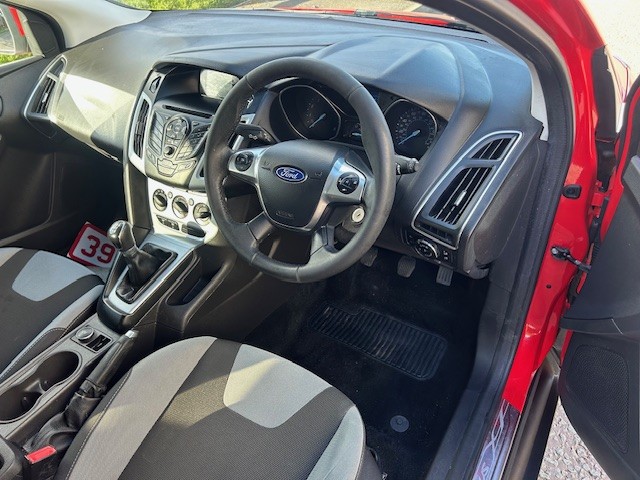 Used Ford Focus 2013 for sale - 77973745: Photo 8