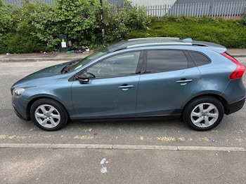 Used Volvo V40 Cross Country 2013 for sale - 78469773: Photo