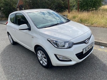 Used Hyundai i20 2014 for sale - 79451312: Photo
