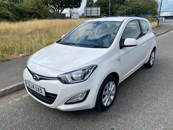 Used Hyundai i20 2014 for sale - 79451312: Photo