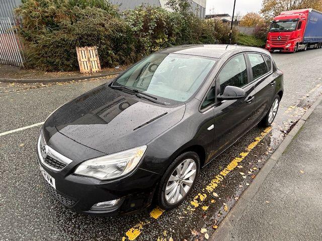 Used Vauxhall Astra 2012 for sale - 76850382: Photo 2