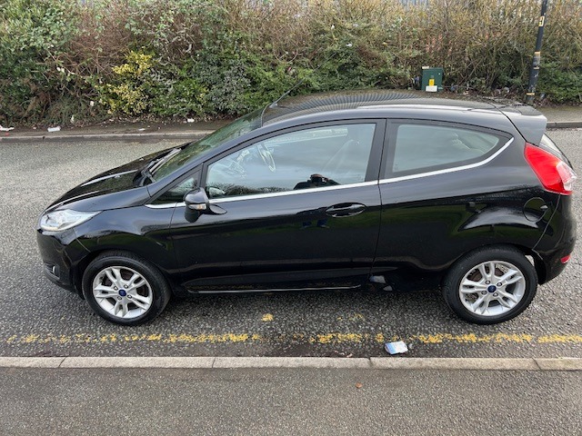 Used Ford Fiesta 2015 for sale - 77482505: Photo 3