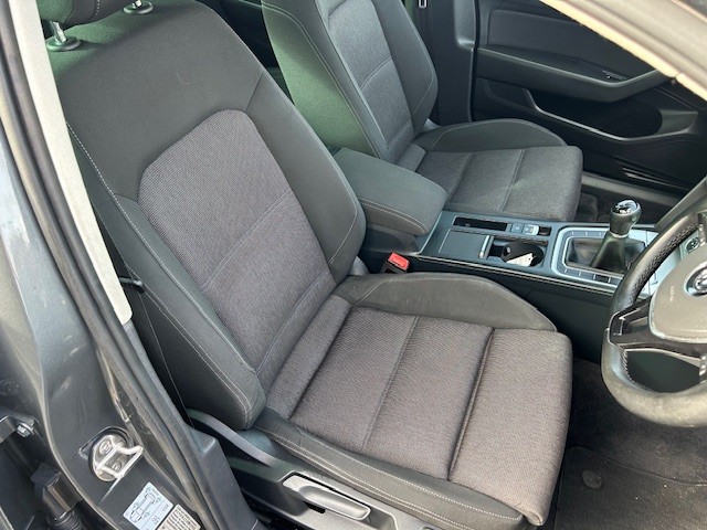 Used Volkswagen Passat 2015 for sale - 77632368: Photo 12