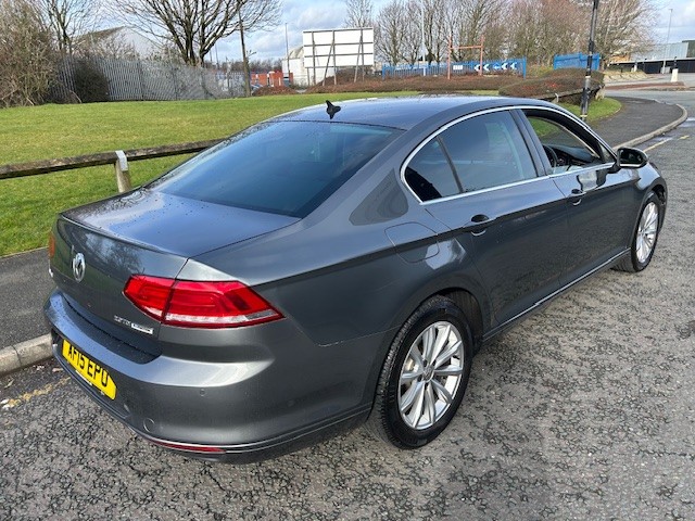 Used Volkswagen Passat 2015 for sale - 77632368: Photo 5