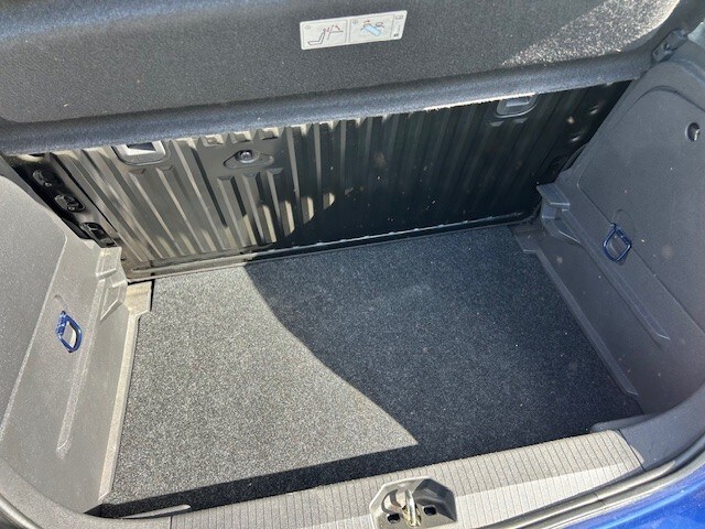 Used Vauxhall Corsa 2009 for sale - 78145832: Photo 12