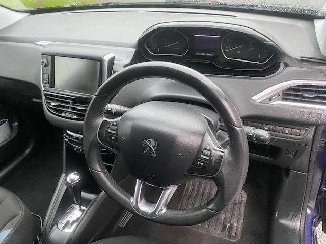 Used Peugeot 208 2014 for sale - 76743226: Photo 19