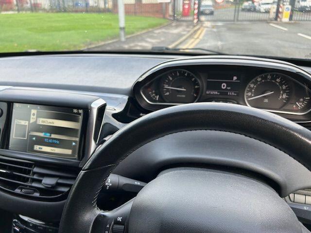 Used Peugeot 208 2014 for sale - 76743226: Photo 9