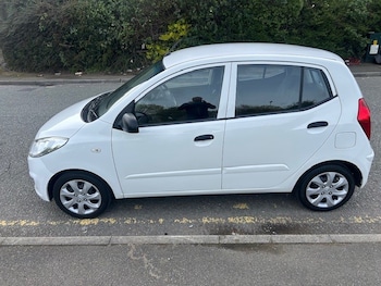 Used Hyundai i10 2014 for sale - 78300339: Photo
