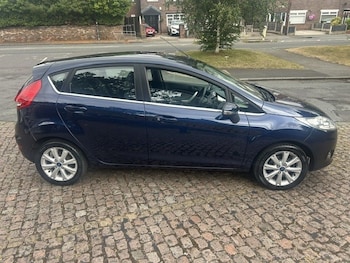 Used Ford Fiesta 2011 for sale - 79347125: Photo