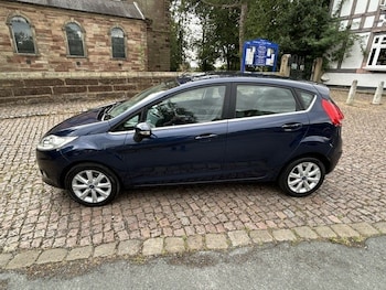Used Ford Fiesta 2011 for sale - 79347125: Photo