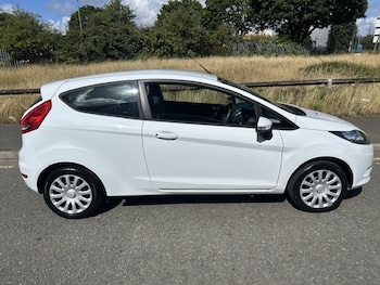 Used Ford Fiesta 2011 for sale - 79451356: Photo