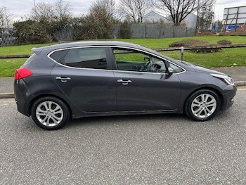 Used Kia Ceed 2014 for sale - 76607985: Photo