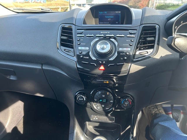 Used Ford Fiesta 2014 for sale - 77977134: Photo 9