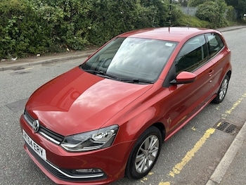 Used Volkswagen Polo 2014 for sale - 79105093: Photo