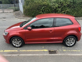 Used Volkswagen Polo 2014 for sale - 79105093: Photo