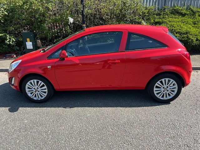 Used Vauxhall Corsa 2013 for sale - 78168763: Photo 4