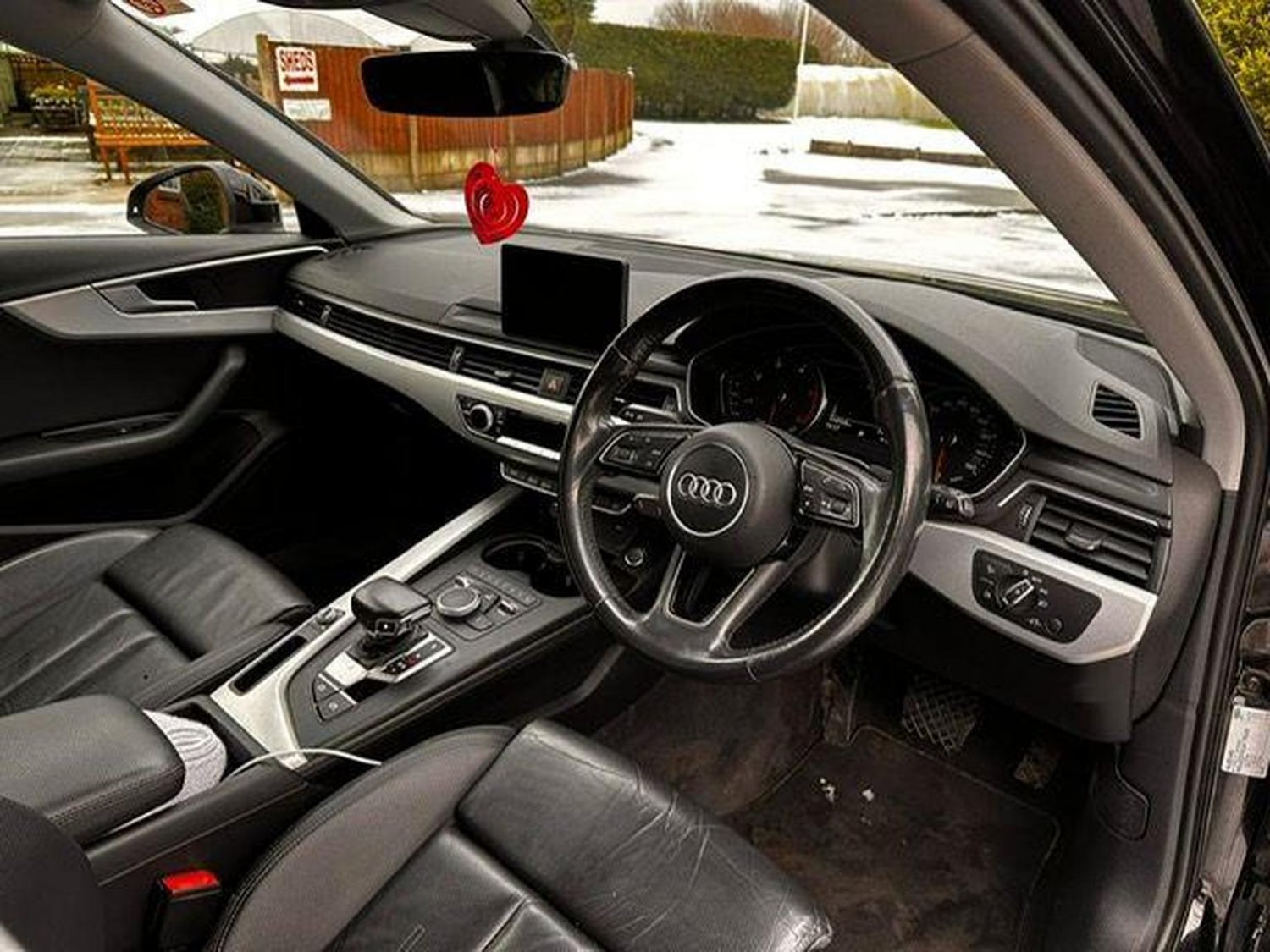 Used Audi A4 2018 for sale - 77548340: Photo 9