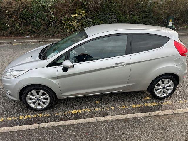 Used Ford Fiesta 2009 for sale - 77266689: Photo 4