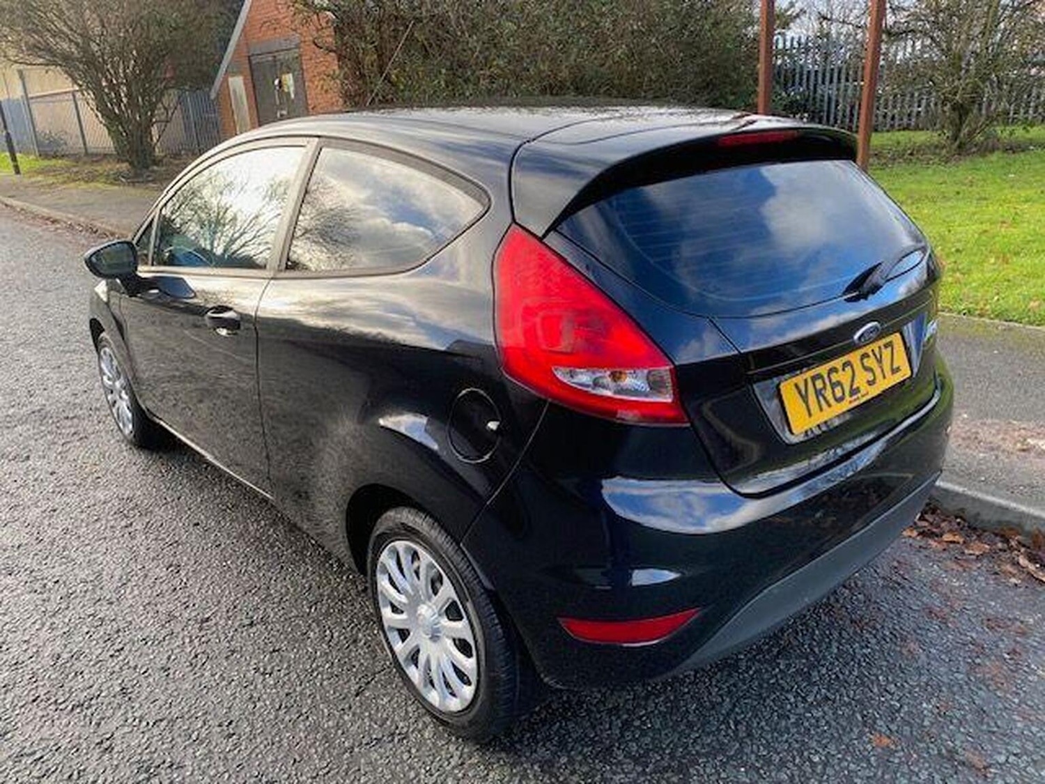 Used Ford Fiesta 2012 for sale - 77539183: Photo 5