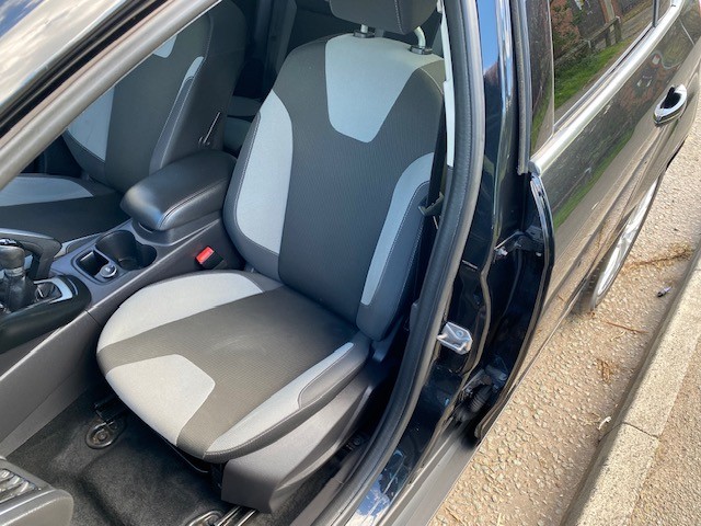 Used Ford Focus 2012 for sale - 78201940: Photo 12