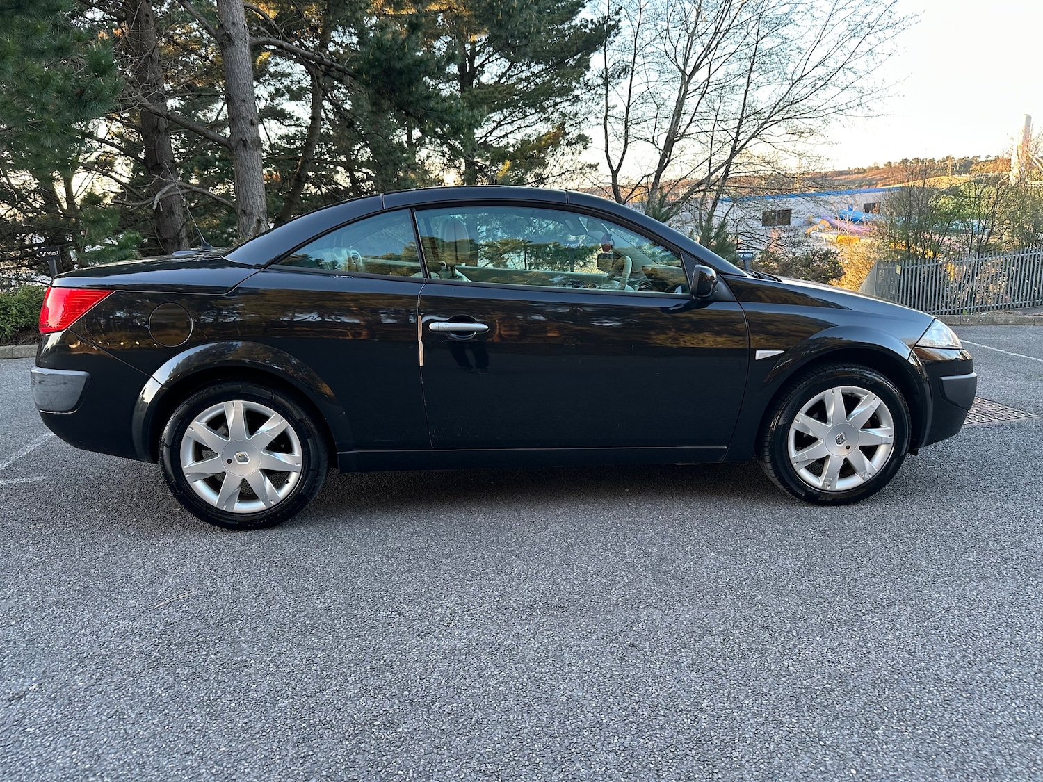 Used Renault Megane 2009 for sale - 78009278: Photo 2