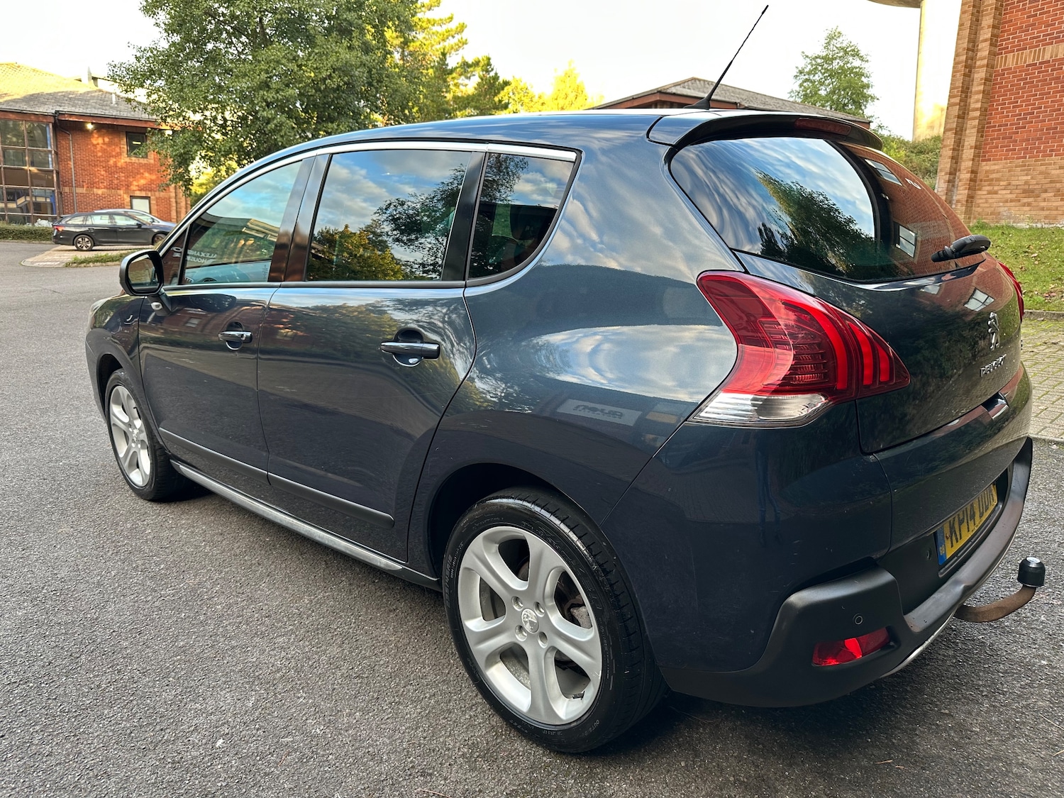 Used Peugeot 3008 2014 for sale - 77942388: Photo 3