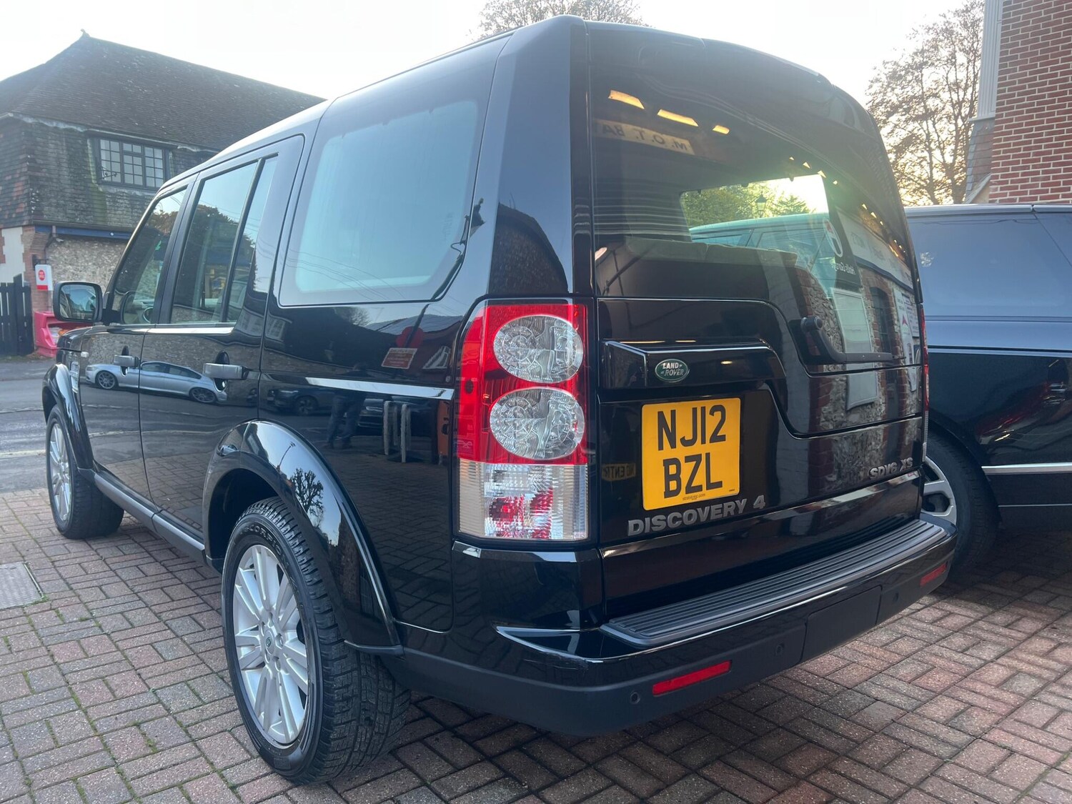 Used Land Rover Discovery 2012 for sale - 78029145: Photo 10