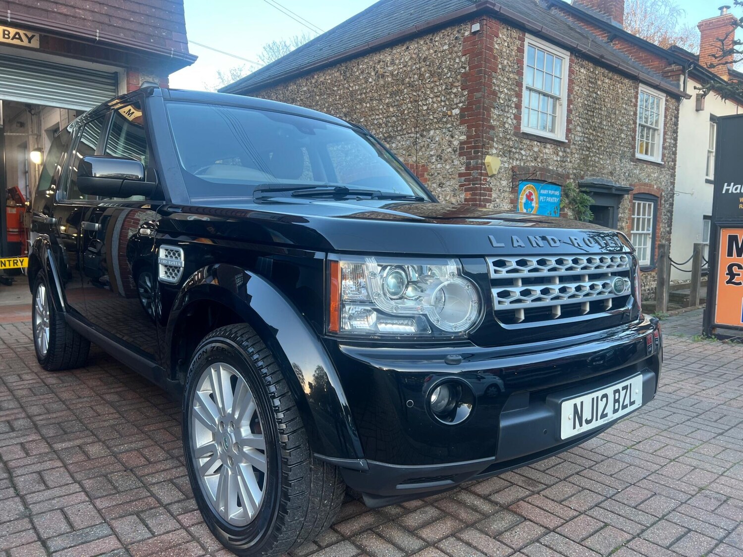 Used Land Rover Discovery 2012 for sale - 78029145: Photo 15