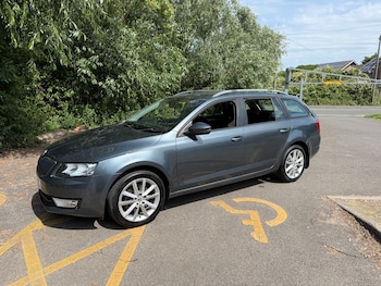Used Skoda Octavia 2014 for sale - 78864720: Photo