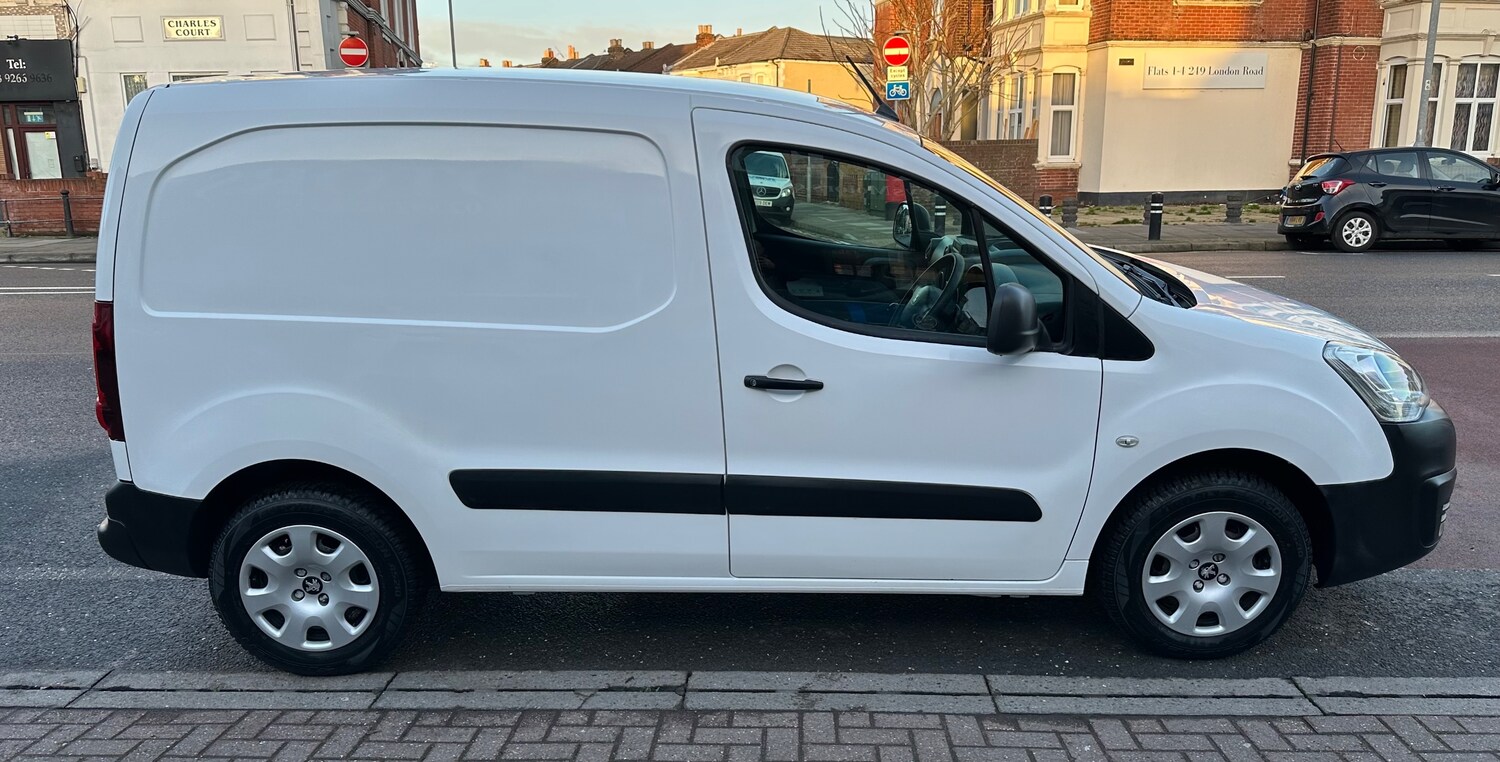 Used Peugeot Partner 2018 for sale - 77762523: Photo 5