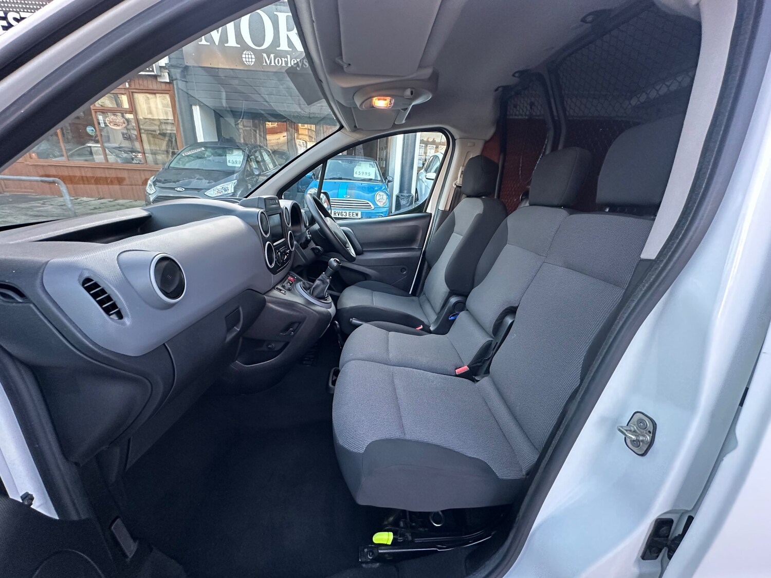 Used Peugeot Partner 2018 for sale - 77762523: Photo 9