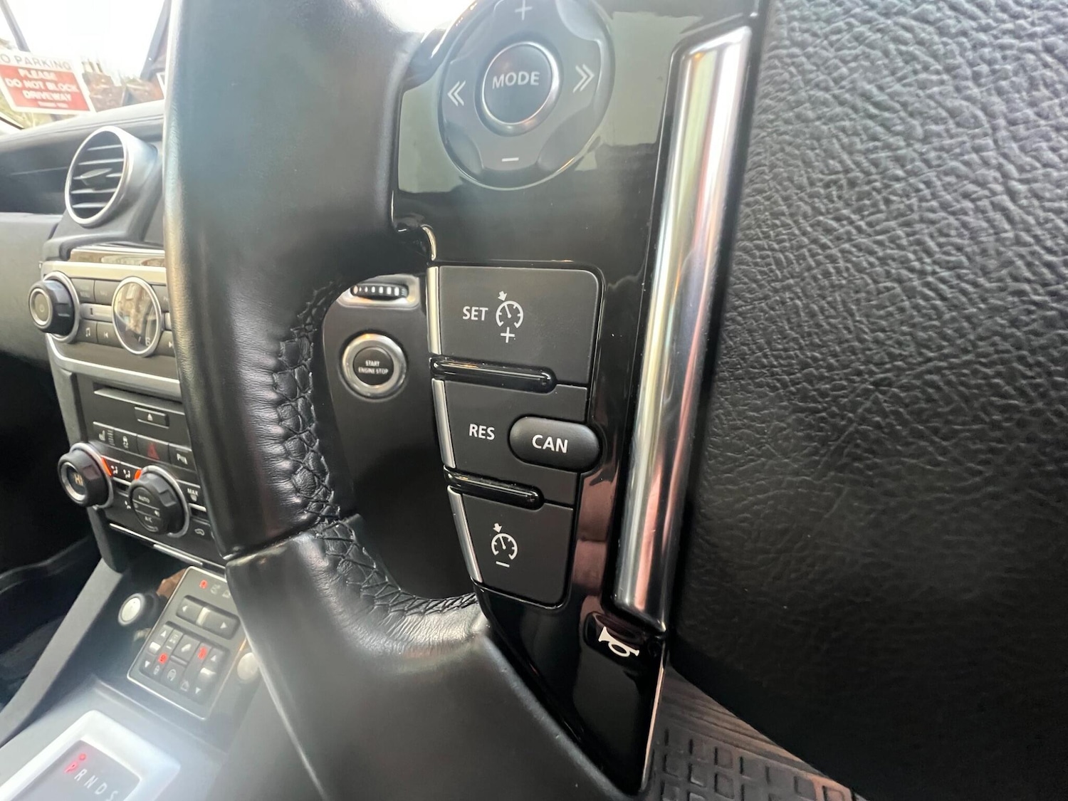 Used Land Rover Discovery 4 2016 for sale - 78029146: Photo 22