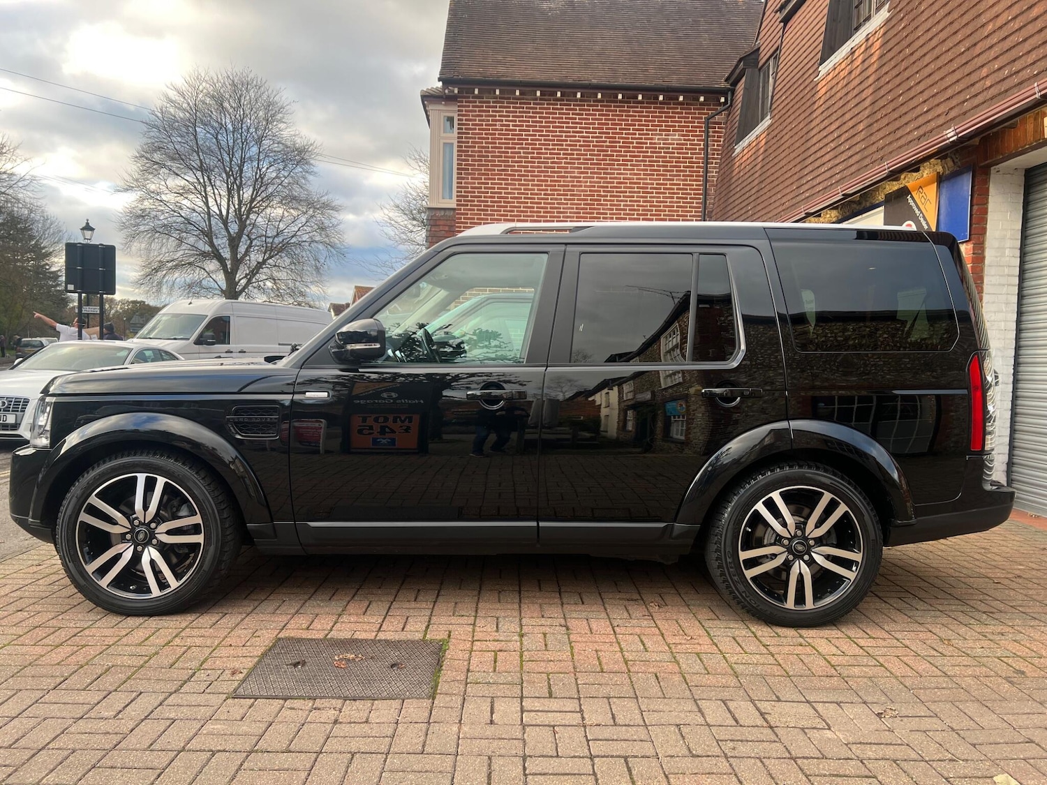 Used Land Rover Discovery 4 2016 for sale - 78029146: Photo 6