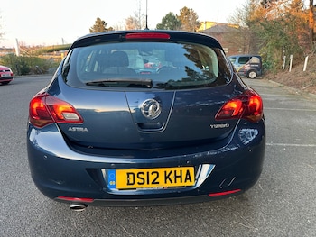 Vauxhall Astra feature image