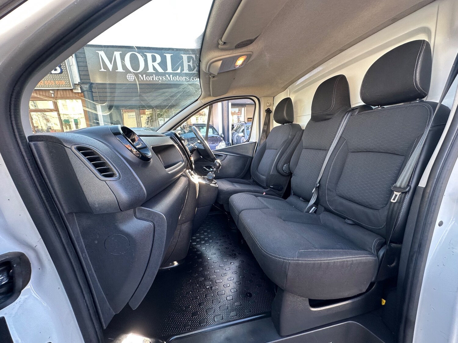 Used Vauxhall Vivaro 2018 for sale - 77762455: Photo 10