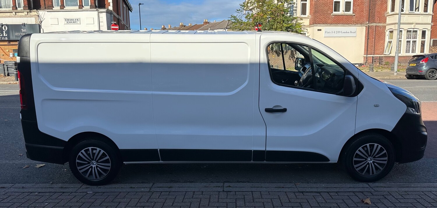 Used Vauxhall Vivaro 2018 for sale - 77762455: Photo 5