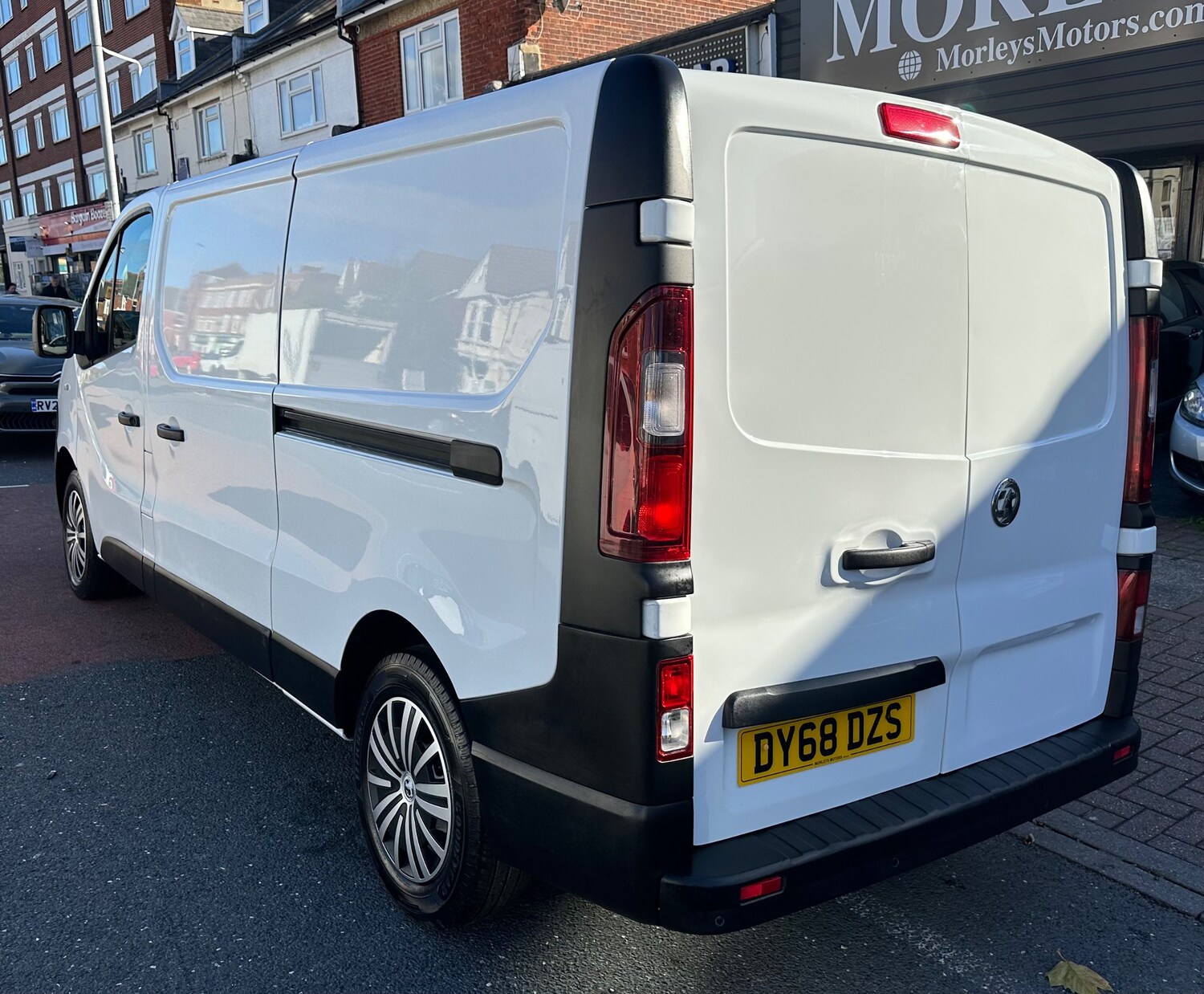 Used Vauxhall Vivaro 2018 for sale - 77762455: Photo 8