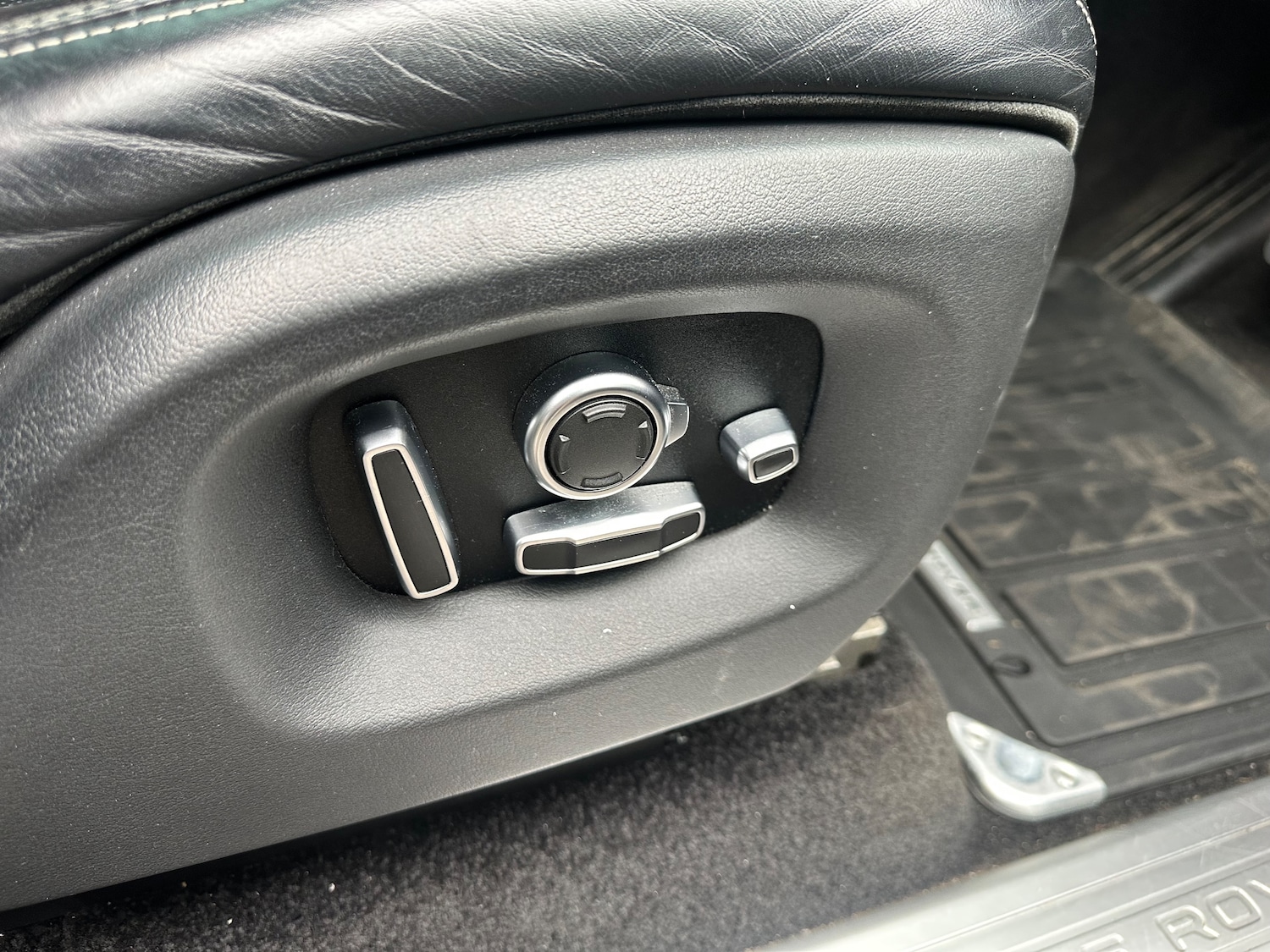 Used Land Rover Range Rover 2017 for sale - 77942418: Photo 12