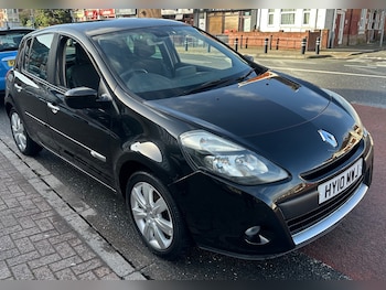 Used Renault Clio 2010 for sale - 77762435: Photo