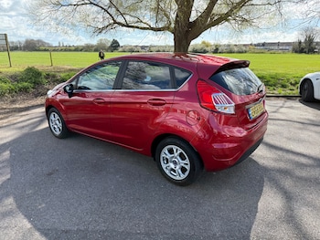 Used Ford Fiesta 2017 for sale - 78091788: Photo