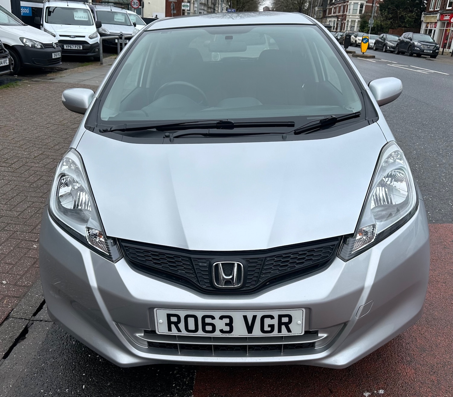 Used Honda Jazz 2013 for sale - 77762526: Photo 3