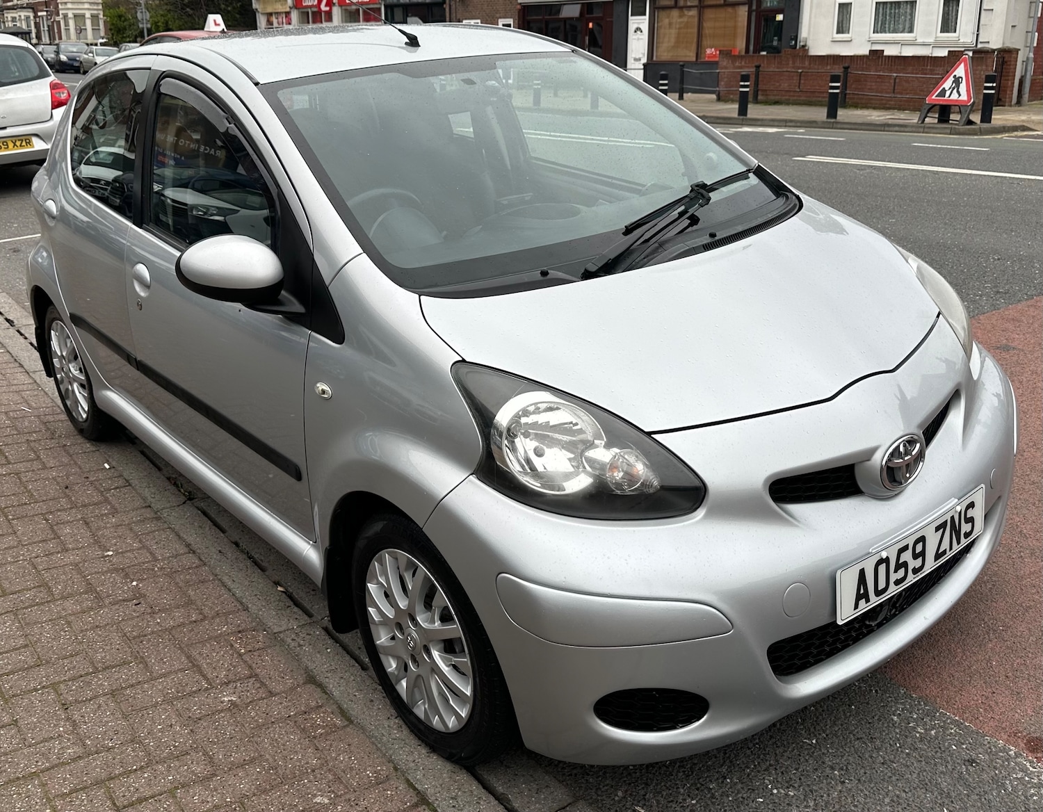 Used Toyota AYGO 2009 for sale - 77779584: Photo 3
