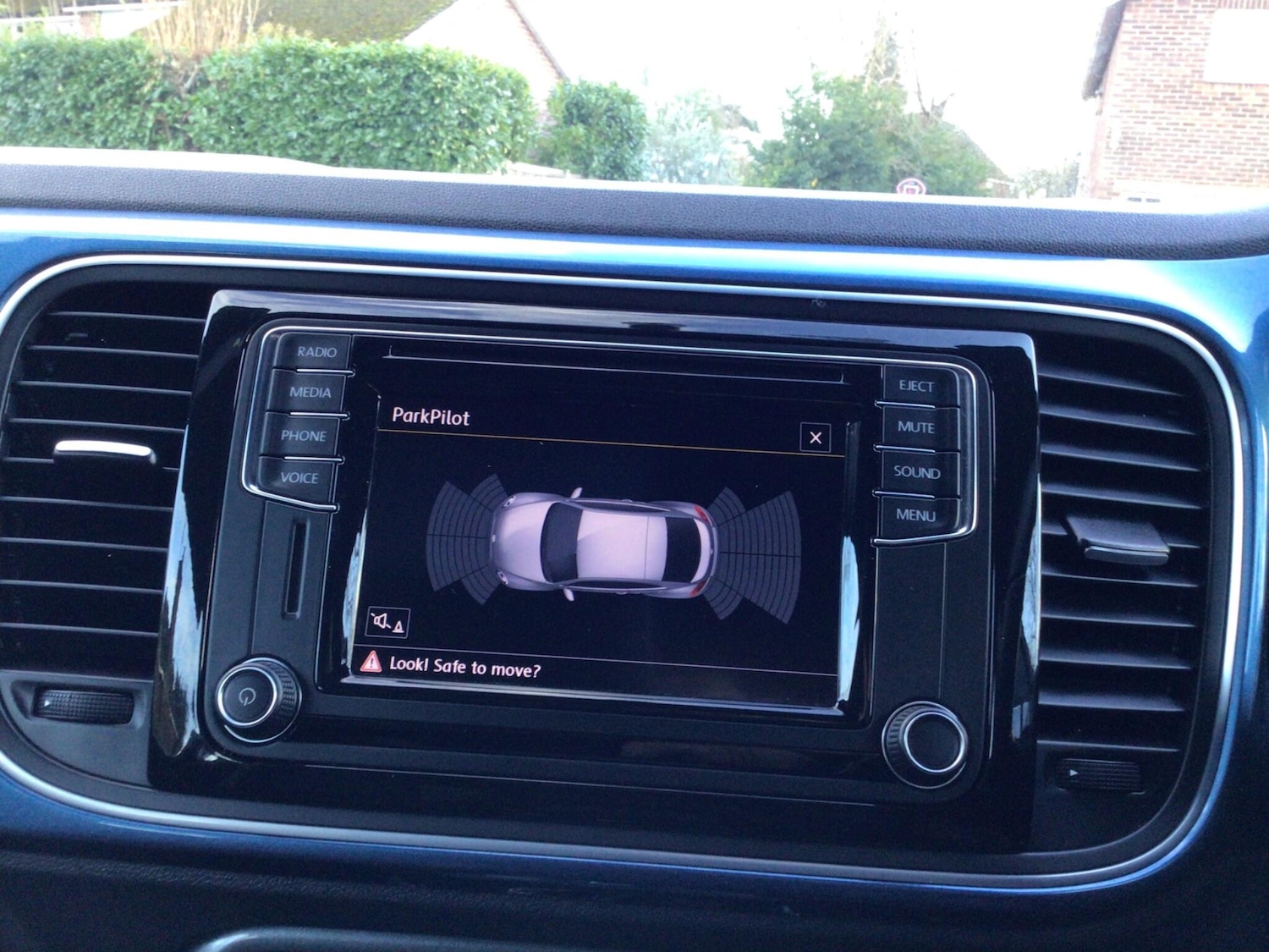 Used Volkswagen Beetle 2017 for sale - 77927793: Photo 14