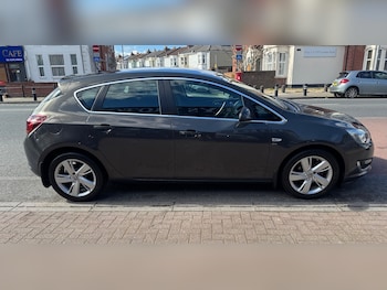 Used Vauxhall Astra 2014 for sale - 78084060: Photo