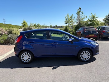 Used Ford Fiesta 2015 for sale - 78421588: Photo
