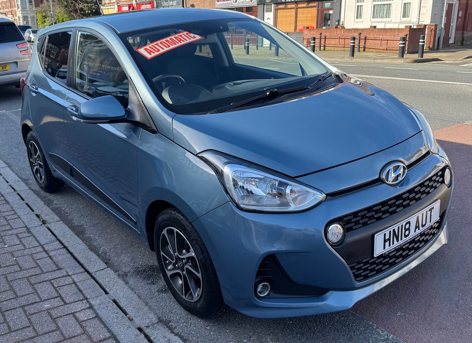 Used Hyundai i10 2018 for sale - 77762468: Photo 3